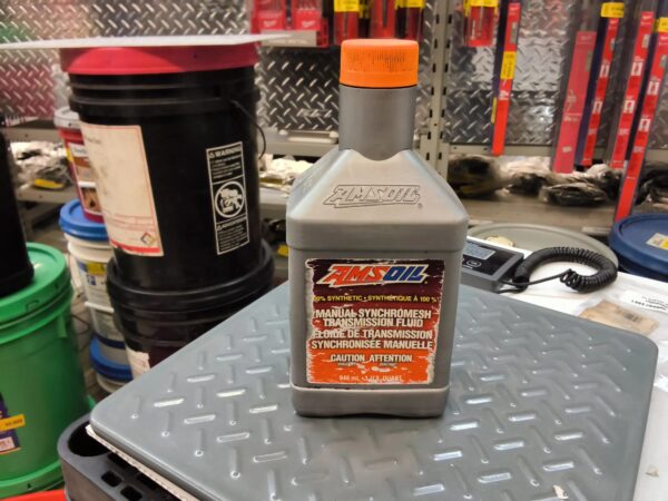 AMSOIL Huile de transmission manuelle synthétique (fluide)