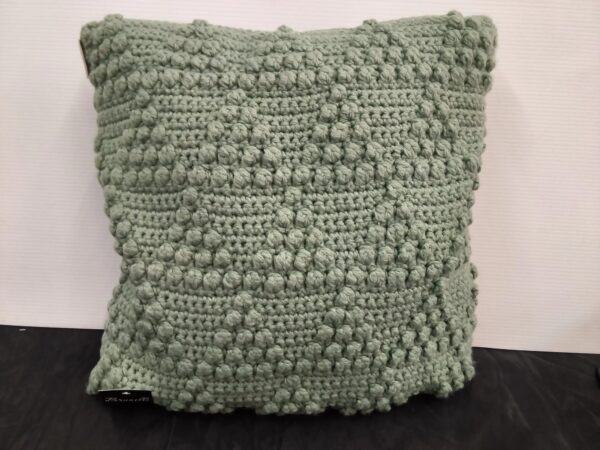 Coussin Brunelli en lainage vert